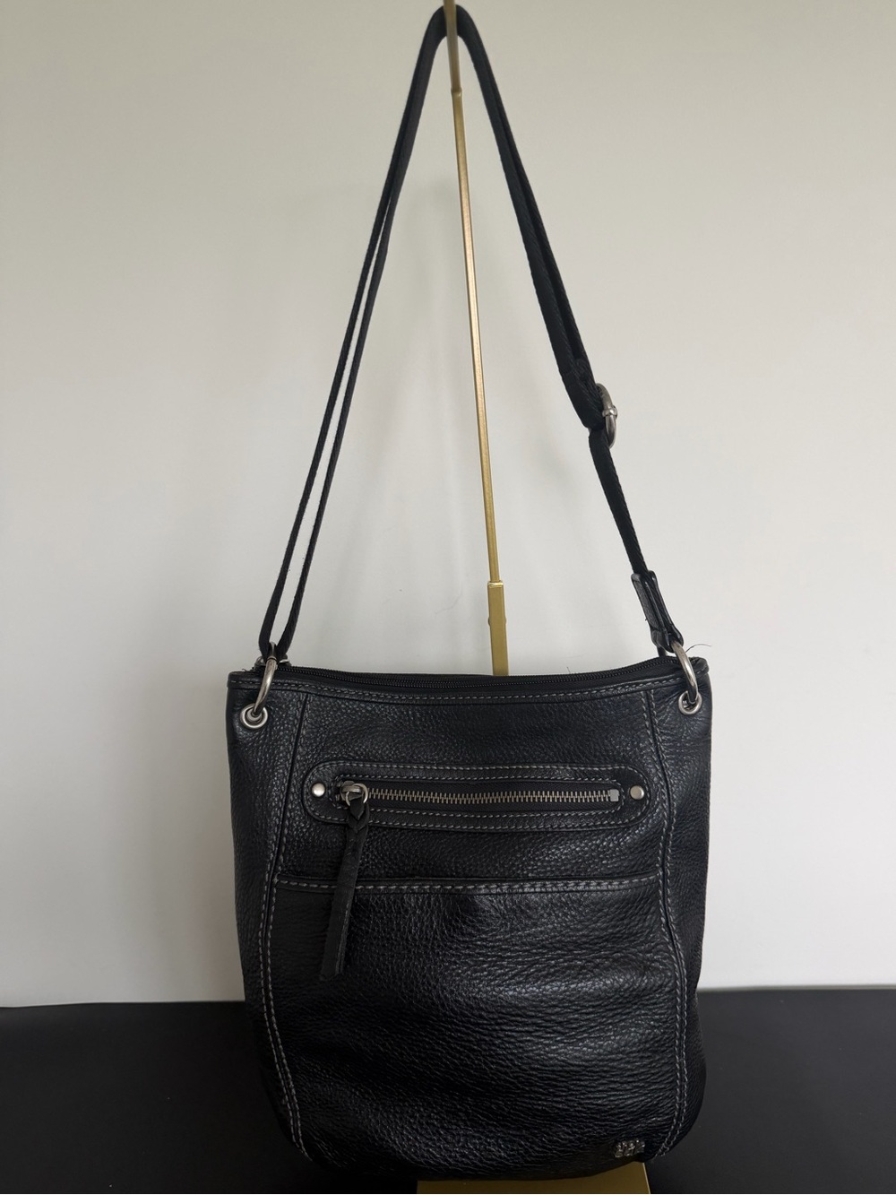 The Sak Black Leather Crossbody Bag Pebbled Adjustable Strap